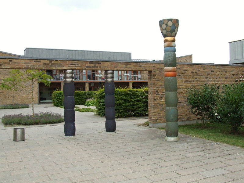 Fil:Keramiksøjler.jpg