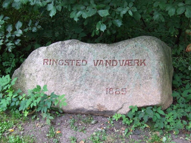 Fil:Ringsted-Vandværk-1885-2010.jpg