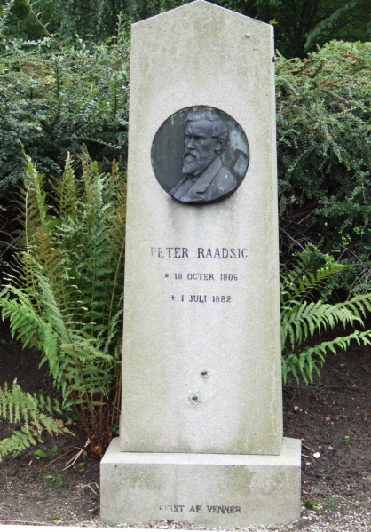 Fil:Peter Raadsig.jpg