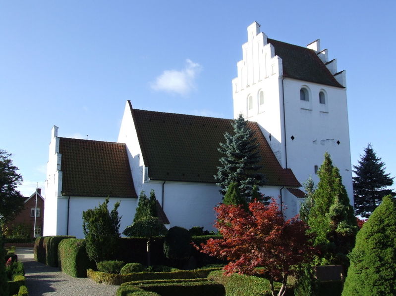 Fil:Gørslev-Kirke.jpg